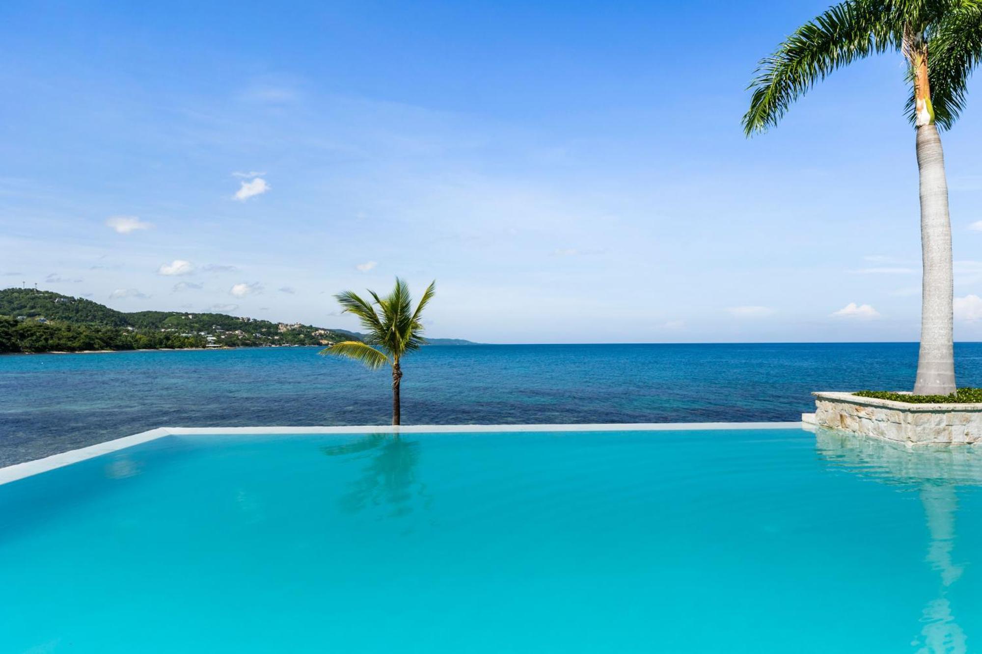 Round Hill Hotel & Villas Монтего Бей Екстериор снимка